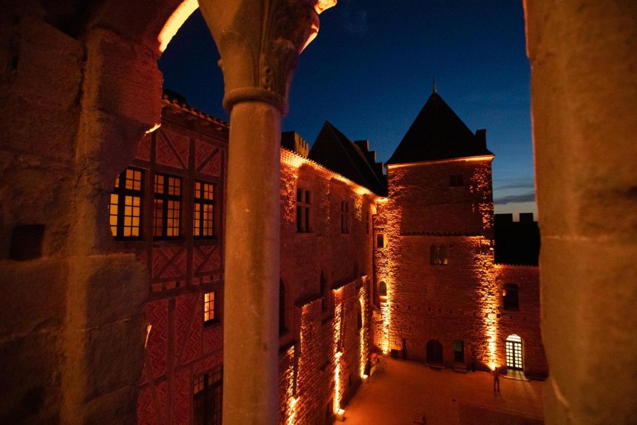 Tout Confort ! Climatisation, Centre-Ville, Parking, Terrasse, Wifi, Netflix Carcassone Exterior photo