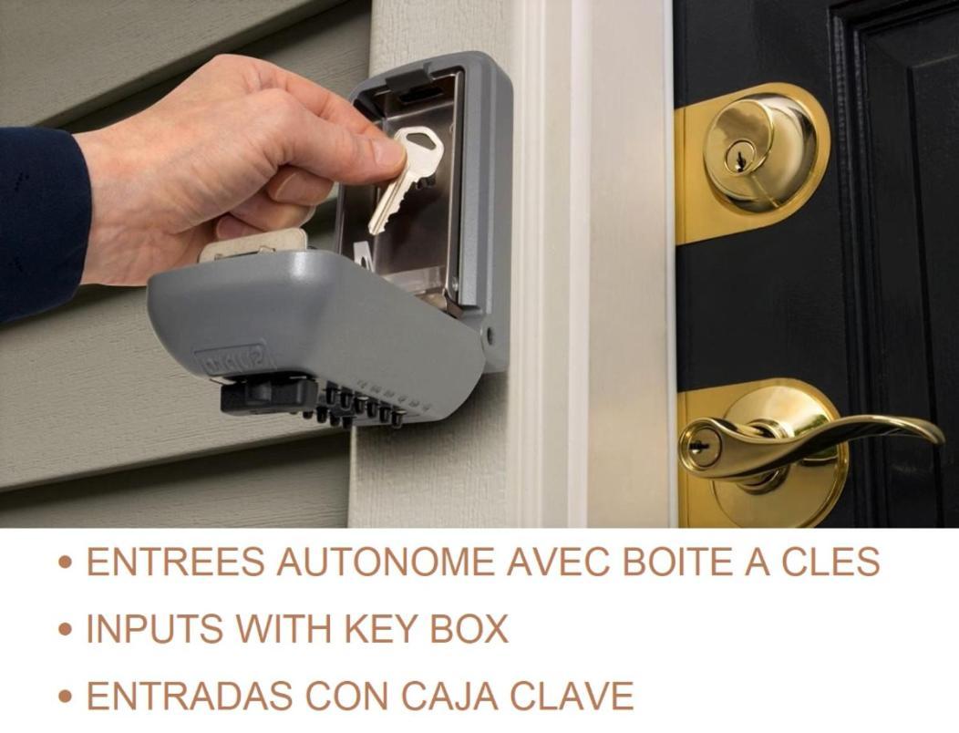 Tout Confort ! Climatisation, Centre-Ville, Parking, Terrasse, Wifi, Netflix Carcassone Exterior photo