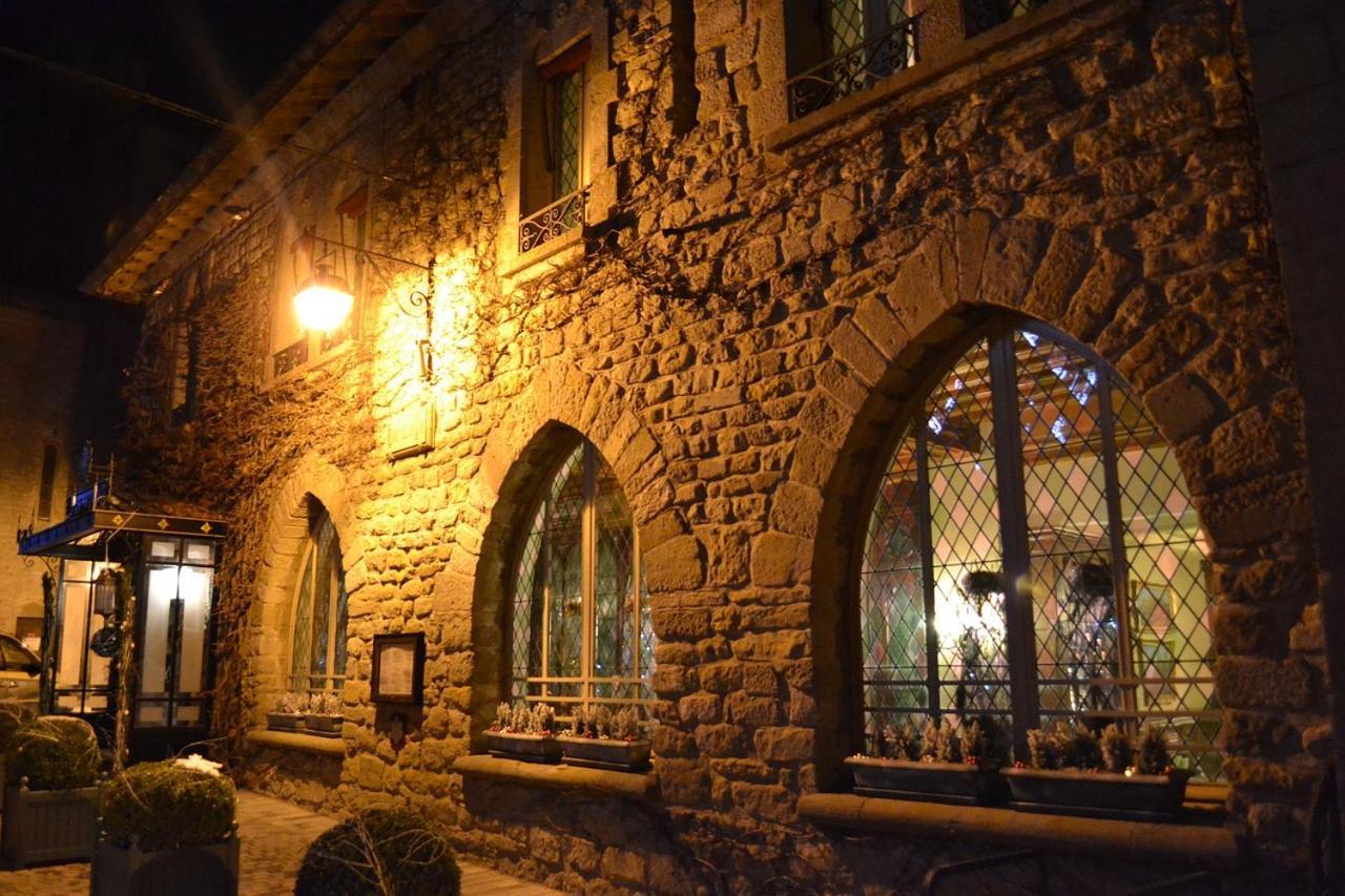 Tout Confort ! Climatisation, Centre-Ville, Parking, Terrasse, Wifi, Netflix Carcassone Exterior photo
