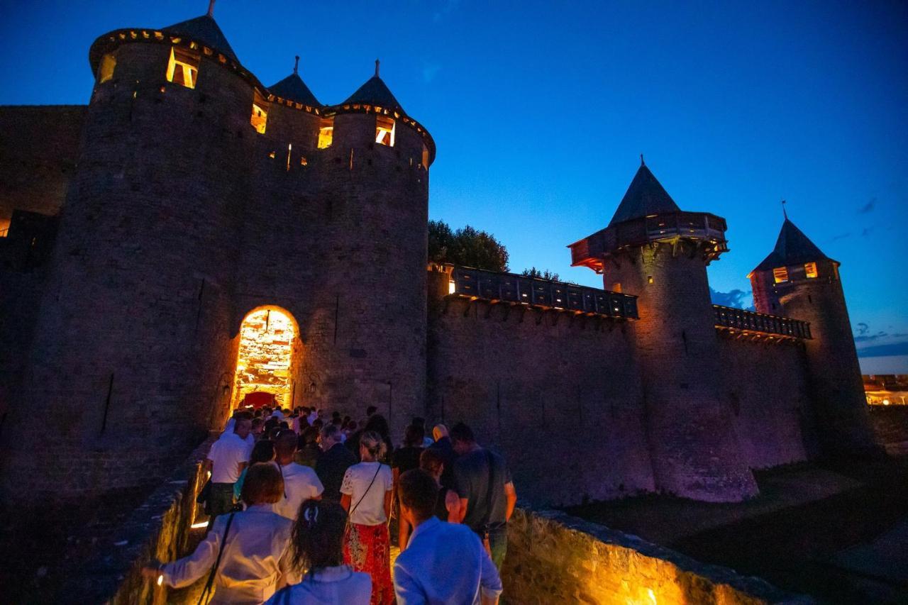 Tout Confort ! Climatisation, Centre-Ville, Parking, Terrasse, Wifi, Netflix Carcassone Exterior photo